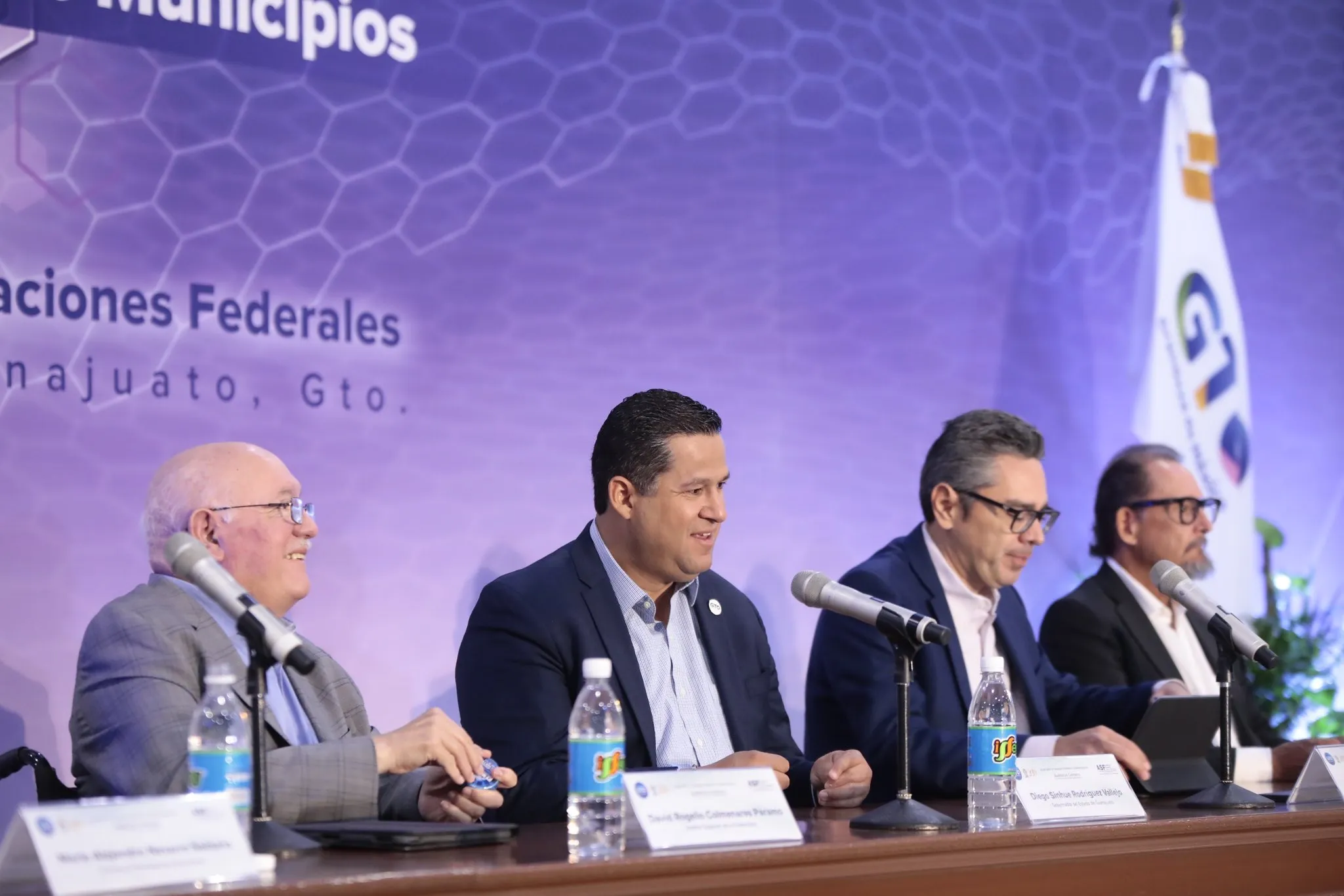 Dos familias asociadas al ISSEG en la arrendadora creada por Salgado Banda Foto: 01