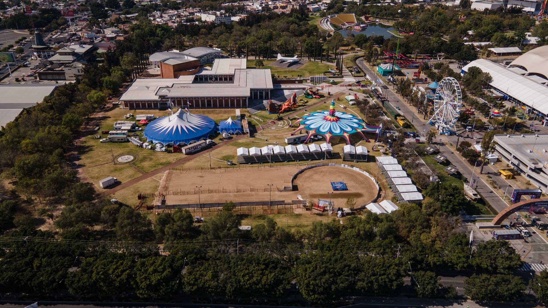 No solo fue una feria Covid y con escándalos mediáticos, también destrozó el parque Explora