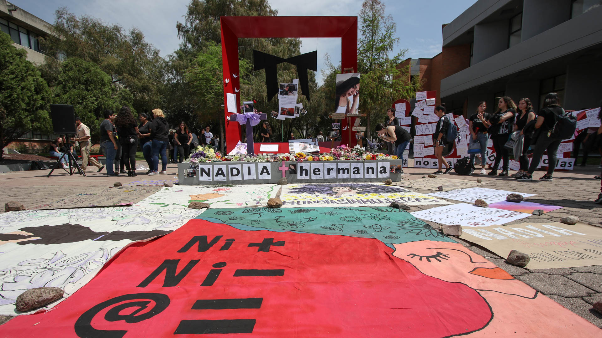 Diego Sinhue no tolera exigencia de #JusticiaparaNadia y bloquea a usuarias en redes