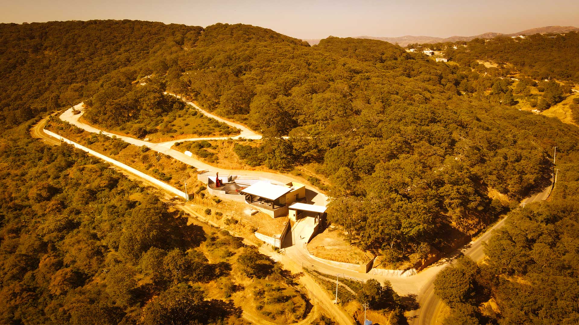 Van políticos panistas contra Sierra de Santa Rosa: Alejandro Navarro reactiva fraccionamiento de ex diputado