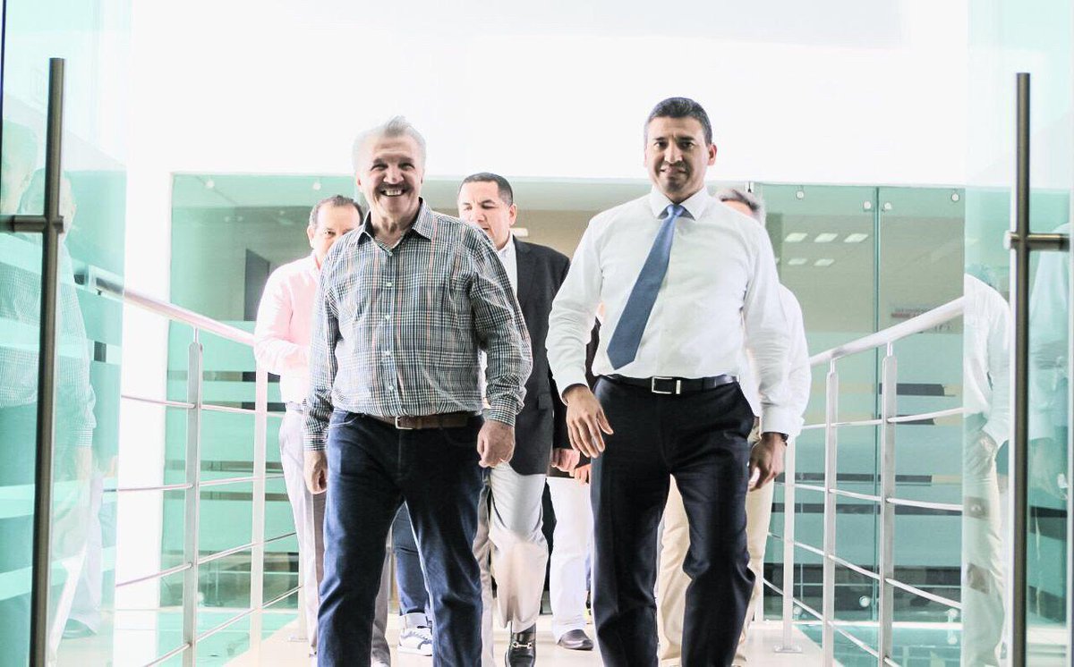 Mientras la comisión de delitos aumenta, Fiscalía de Zamarripa opta por convenir para evitar investigar