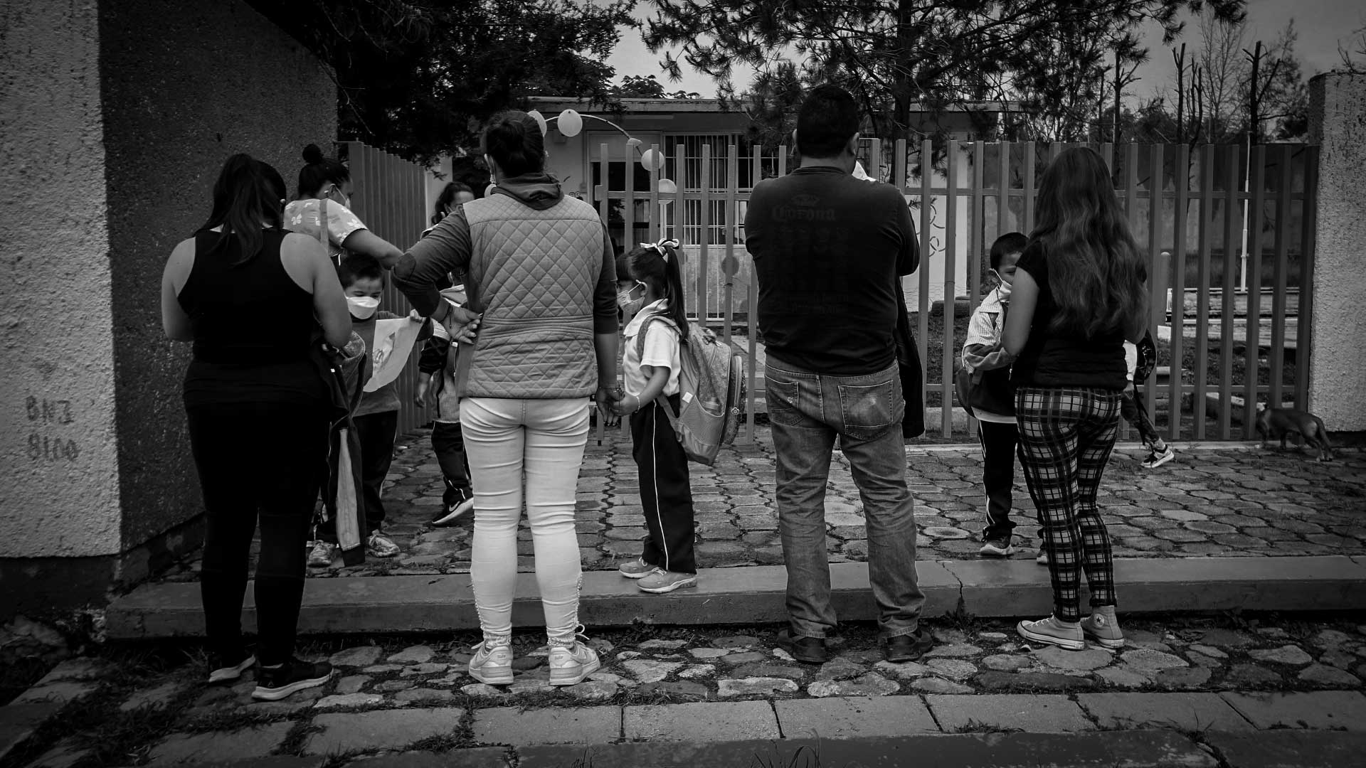 “Nada podemos, lo apoya todo el gobierno”, lamentan vecinos de Kínder mutilado por el jardín de Gabriel Padilla