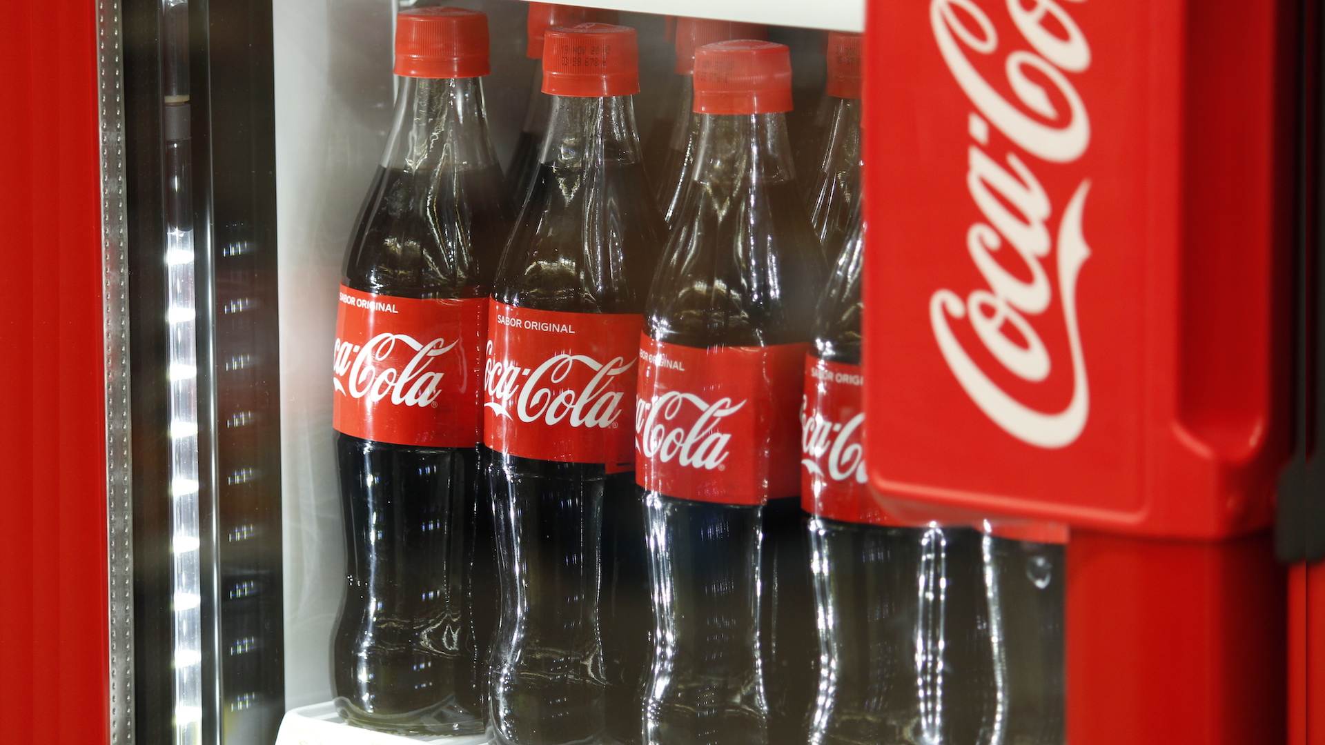 FEMSA Coca-Cola, directo contra la salud