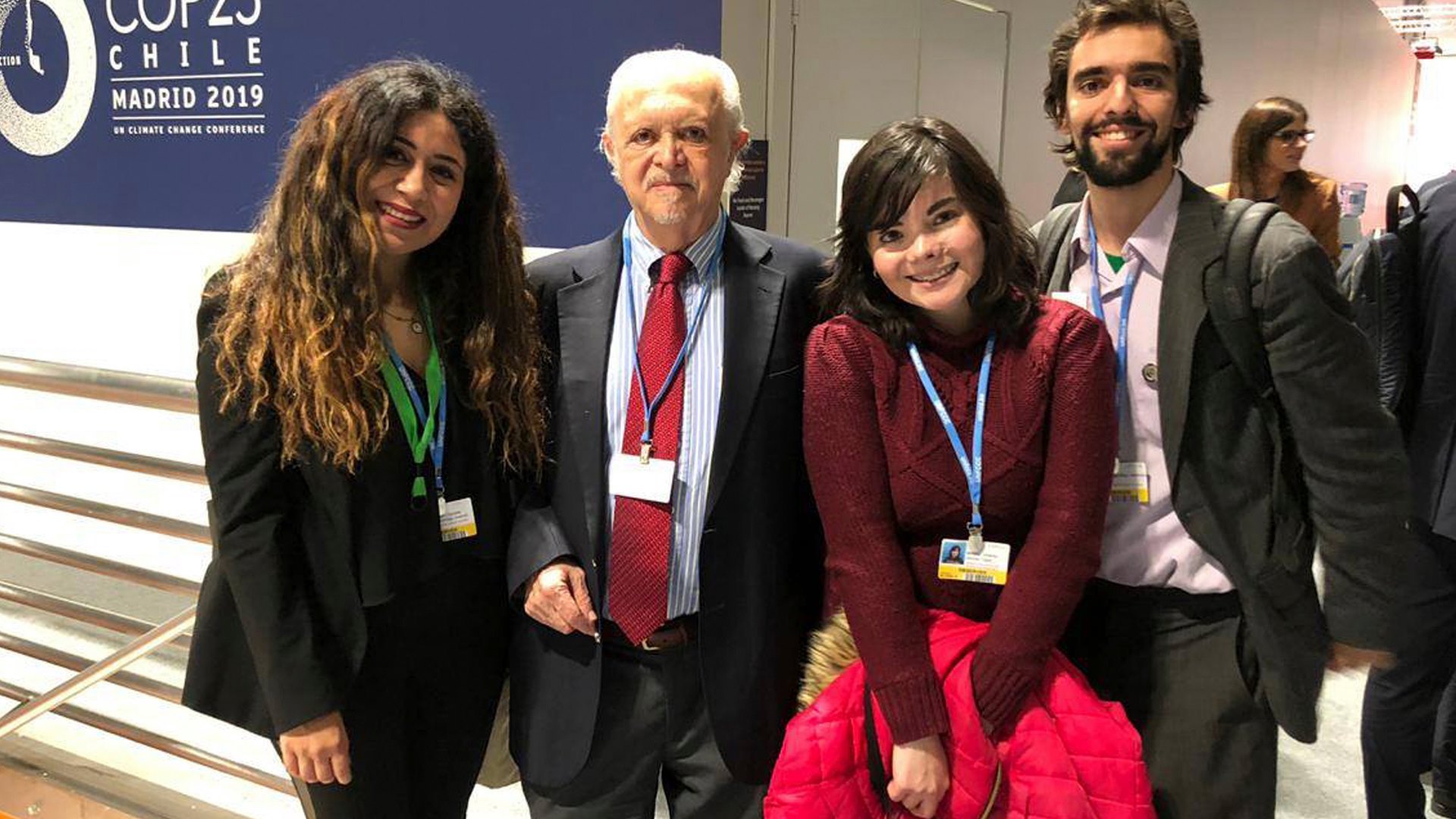 Los jóvenes, obligados a actuar ante el cambio climático, activista leonesa rumbo a la COP 25