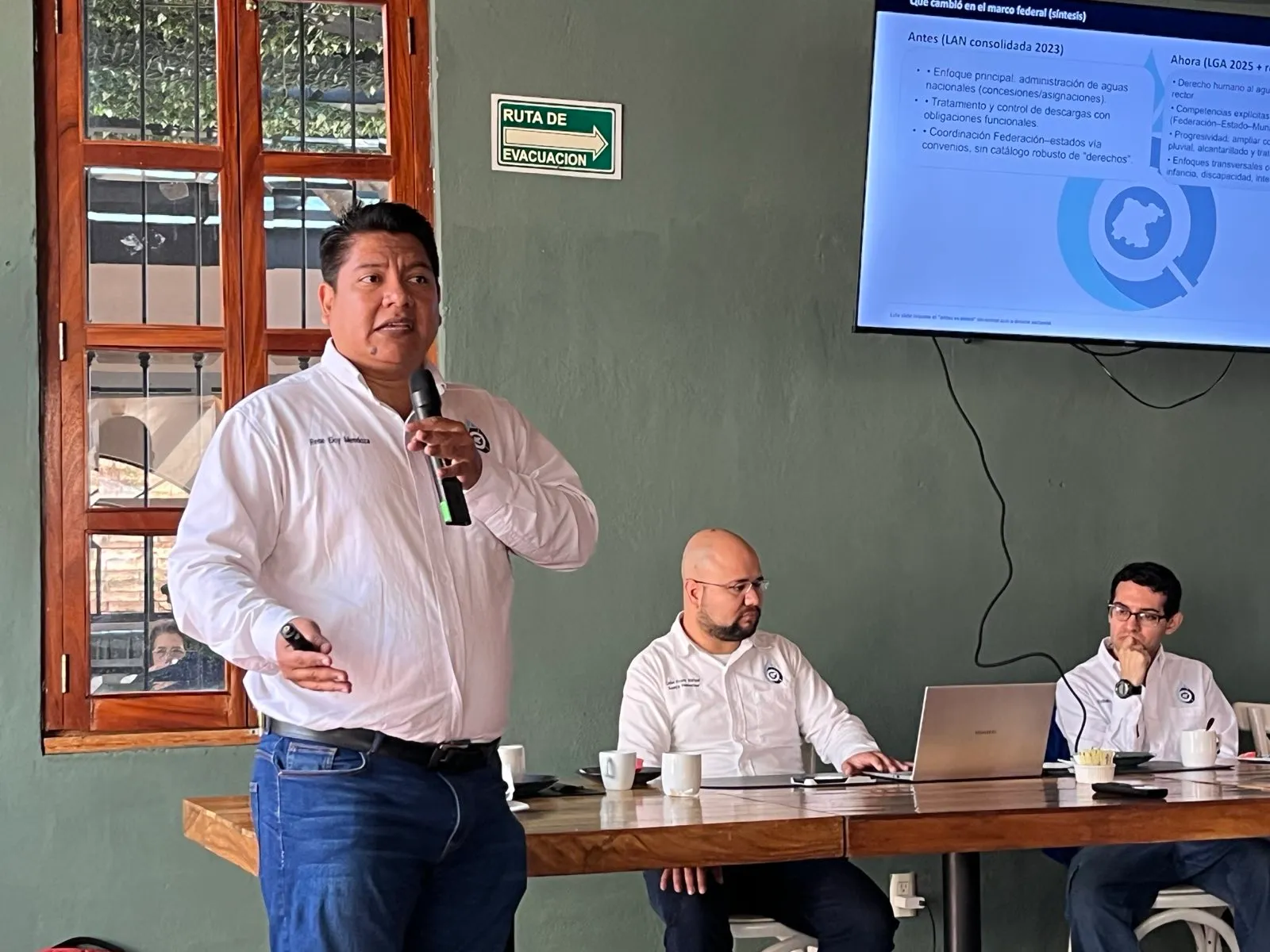 postura_solis_ingenieros_2