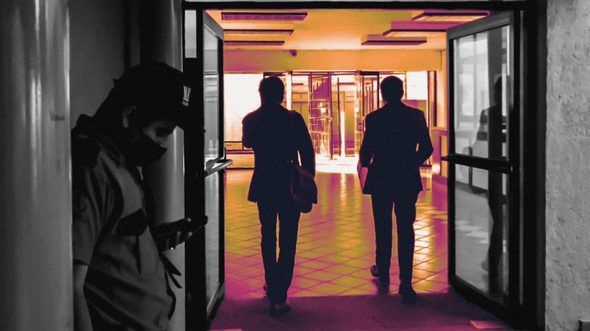 Con el pago de 33 mil pesos busca defensa de Jorge Romero suspender juicio; lo rechaza la víctima y la jueza la respalda