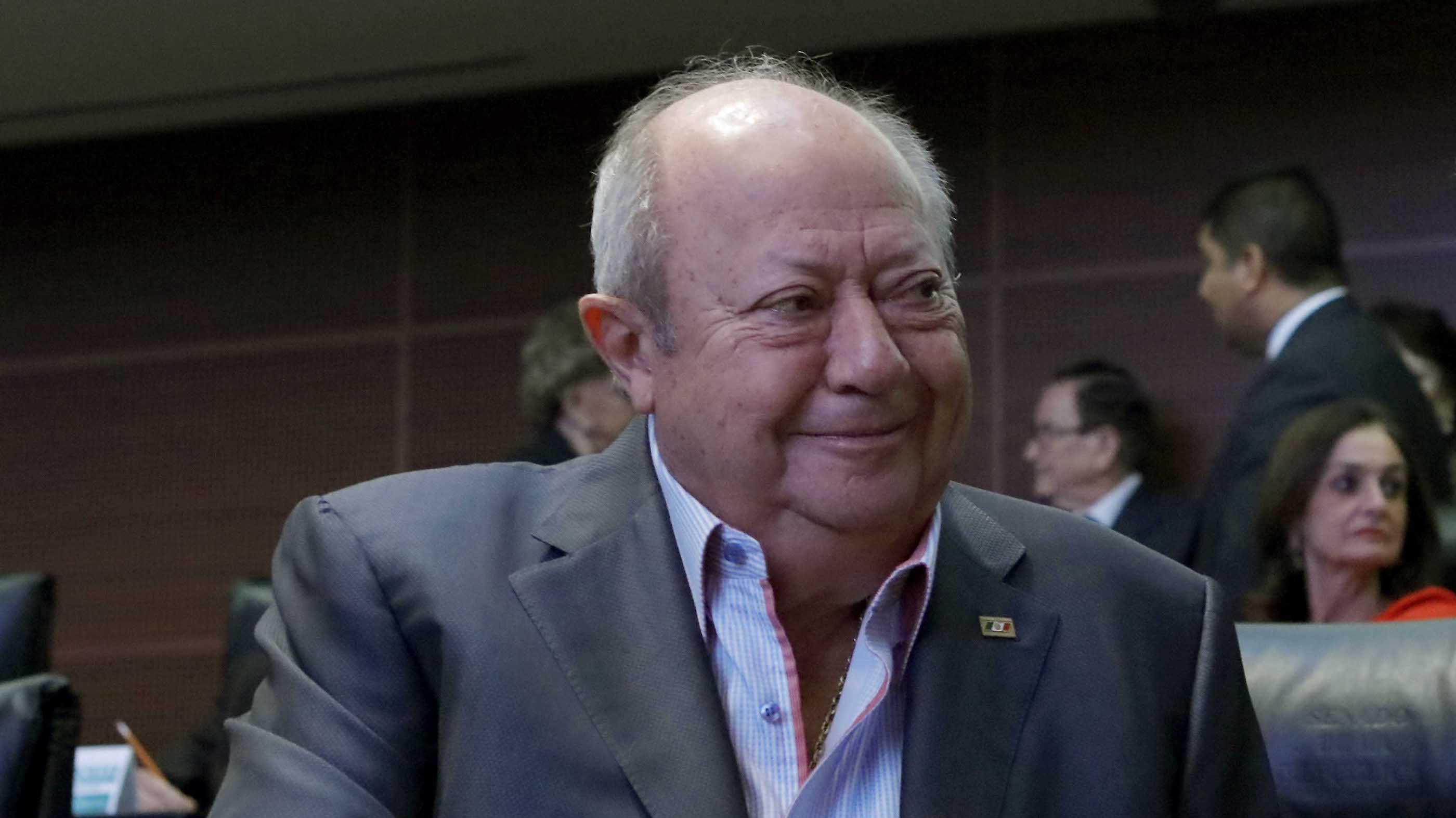 Secretaría de Trabajo de la 4T avala maniobra de Romero Deschamps para dejar sucesor en el sindicato