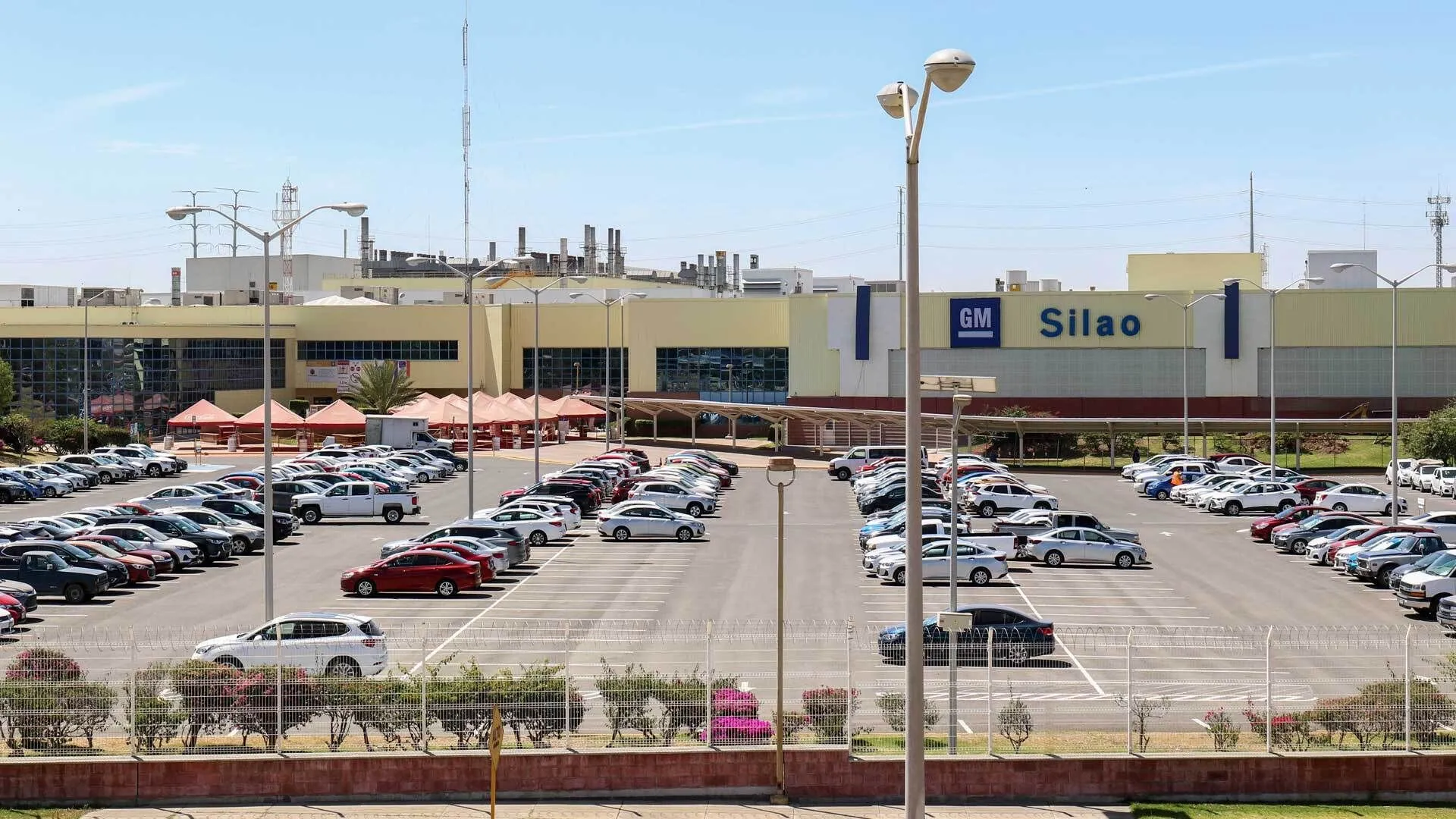 Casa Blanca cierra paso a importaciones de GM Silao hasta no resolver vulneración a democracia sindical