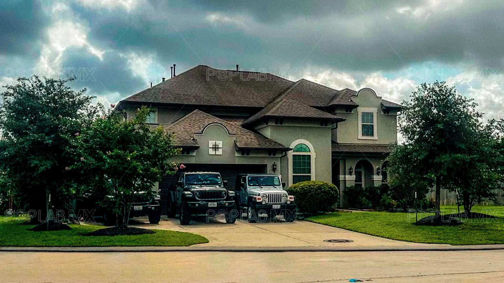 Portada (La casa de Diego Sinhue)