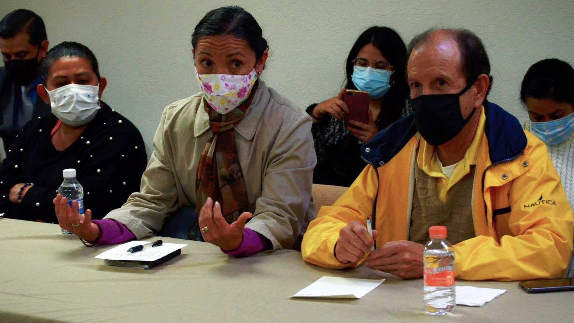 Plantados en presidencia, colonos acuerdan con Municipio atención a carencias y se investigue despojo a kínder