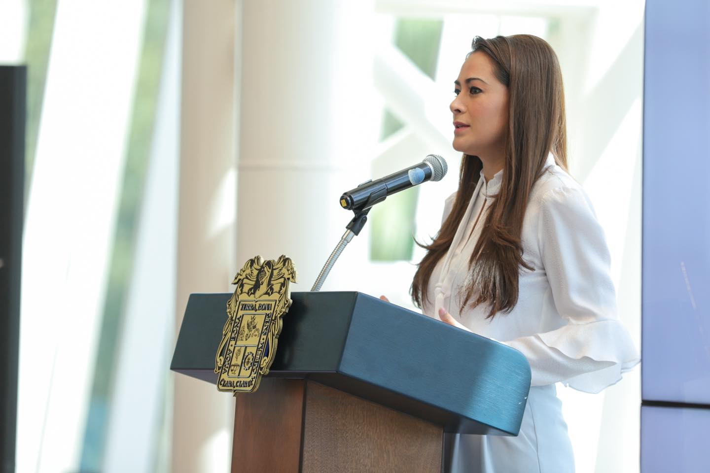 Usará Tere Jiménez pensiones y ahorros de burócratas para financiar proyectos en Aguascalientes