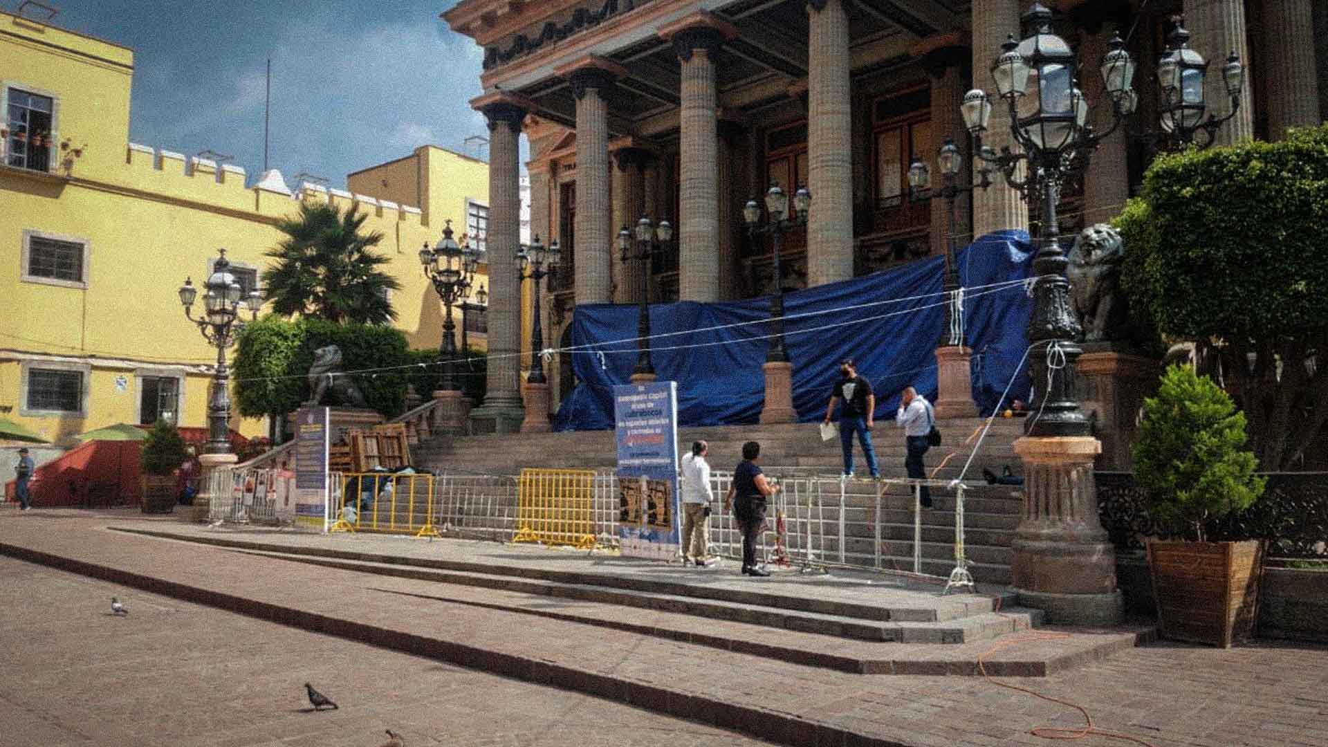 Familiares de desaparecidos levantan plantón y denuncian penalmente a Alvar Cabeza de Vaca