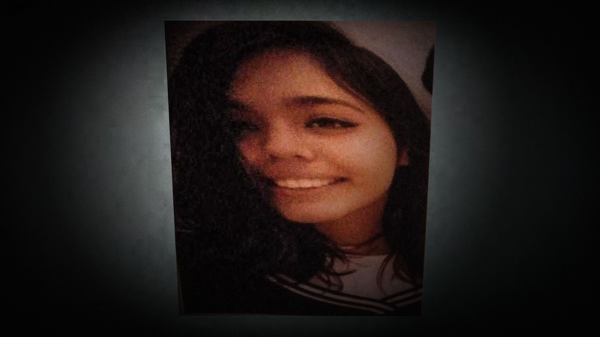 ¡Estamos buscando a Paola Hernández de 16 años!