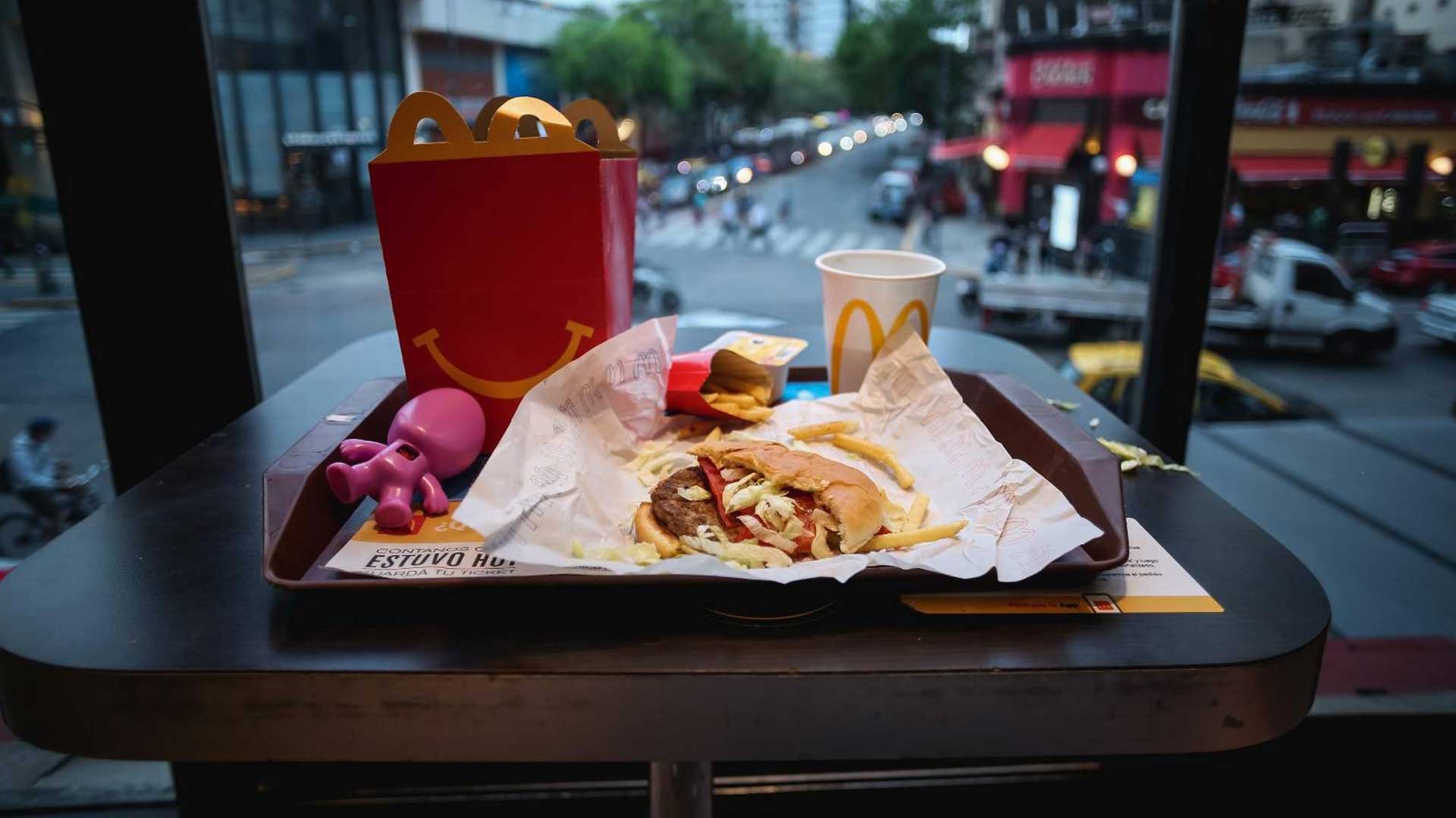 Cajita (in)feliz: un combo de mimos que resulta insalubre para las infancias