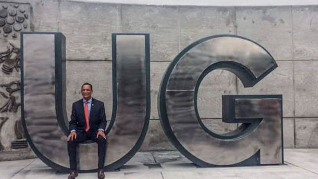 Viraje de la UG contra acoso: cesa a director de división por presunto caso de abuso sexual; la víctima denuncia en la FGE