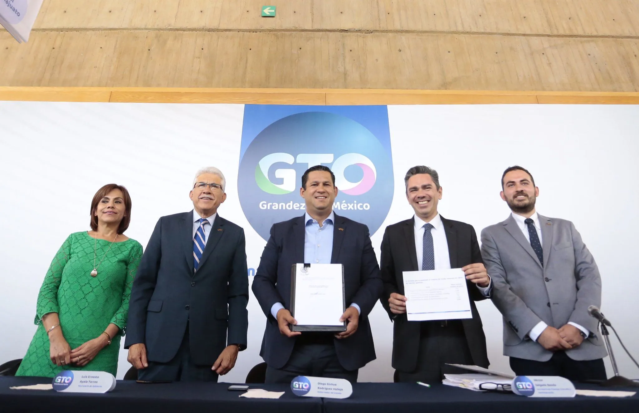 Pese a incertidumbre global, Diego Sinhue va por 5 mil mdp de deuda