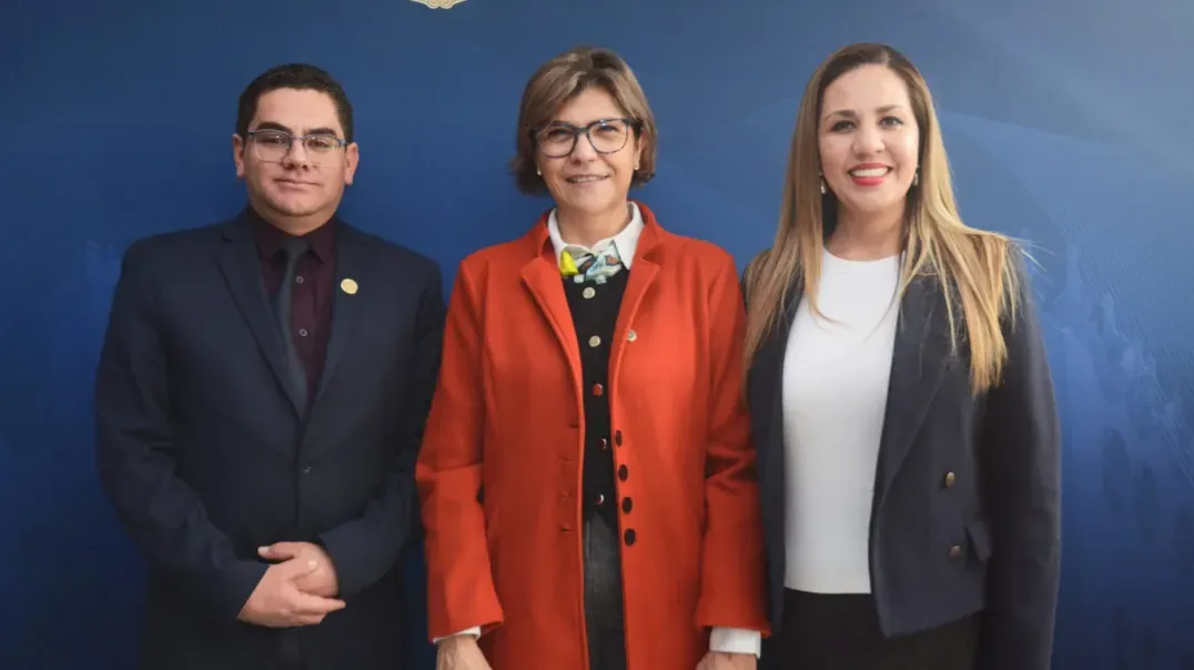 Melanie Murillo y Claudia Susana