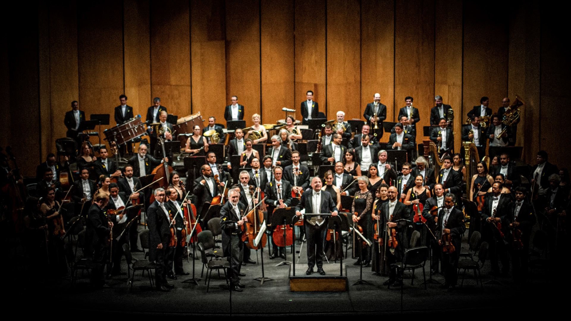 Descuida UG a OSUG: salarios se rezagan, la institución prefiere otros proyectos y los músicos se organizan