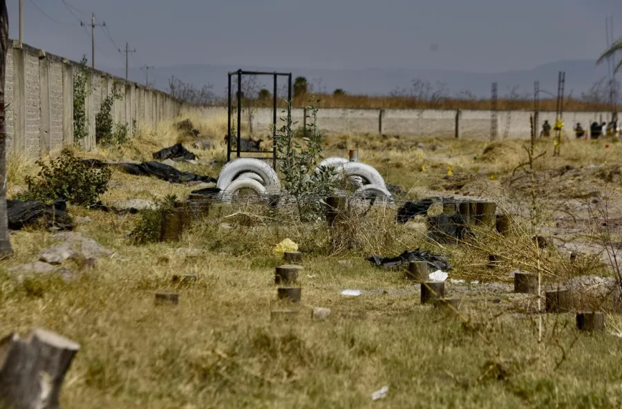 Espacio del rancho Izaguirre presuntamente utilizado para el entrenamiento de los jóvenes víctimas de reclutamiento forzado. (Lucía Flores)