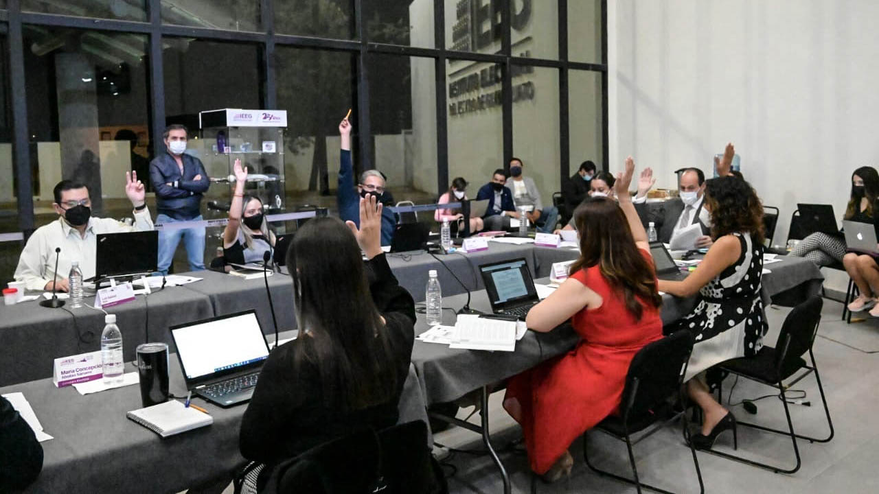 Inicio disparejo de campañas municipales por retraso del IEEG; denuncian inequidad