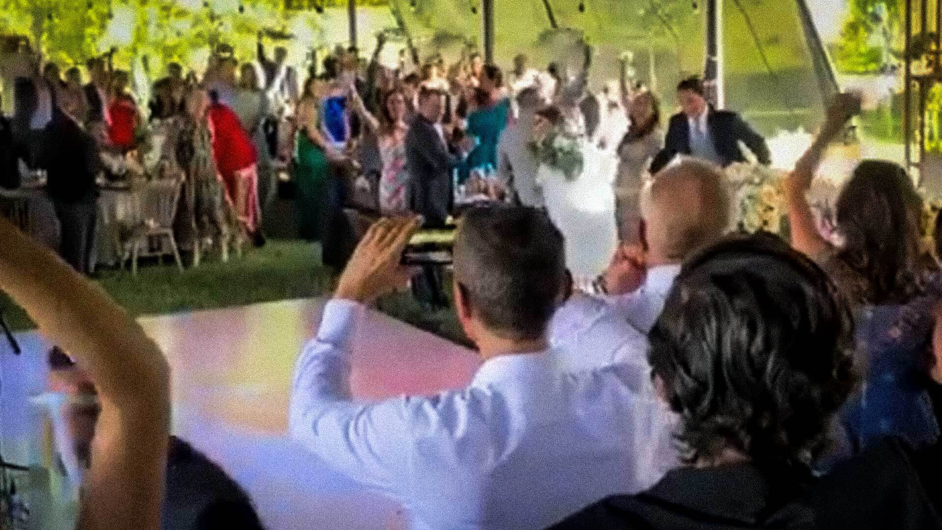 Bodas COVID se trasladan a municipios vecinos para eludir semáforo naranja en León