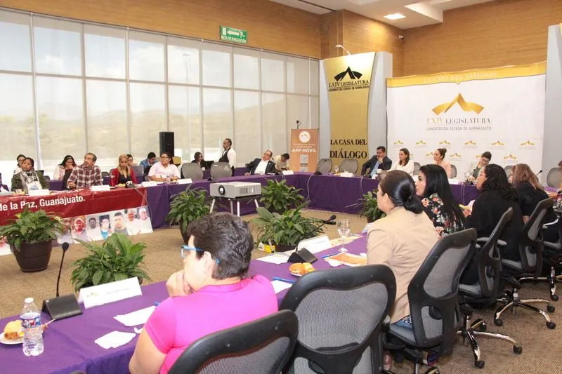 La voz de los que buscan solos: familiares de personas desaparecidas exigen a Sinhue aceptar el problema