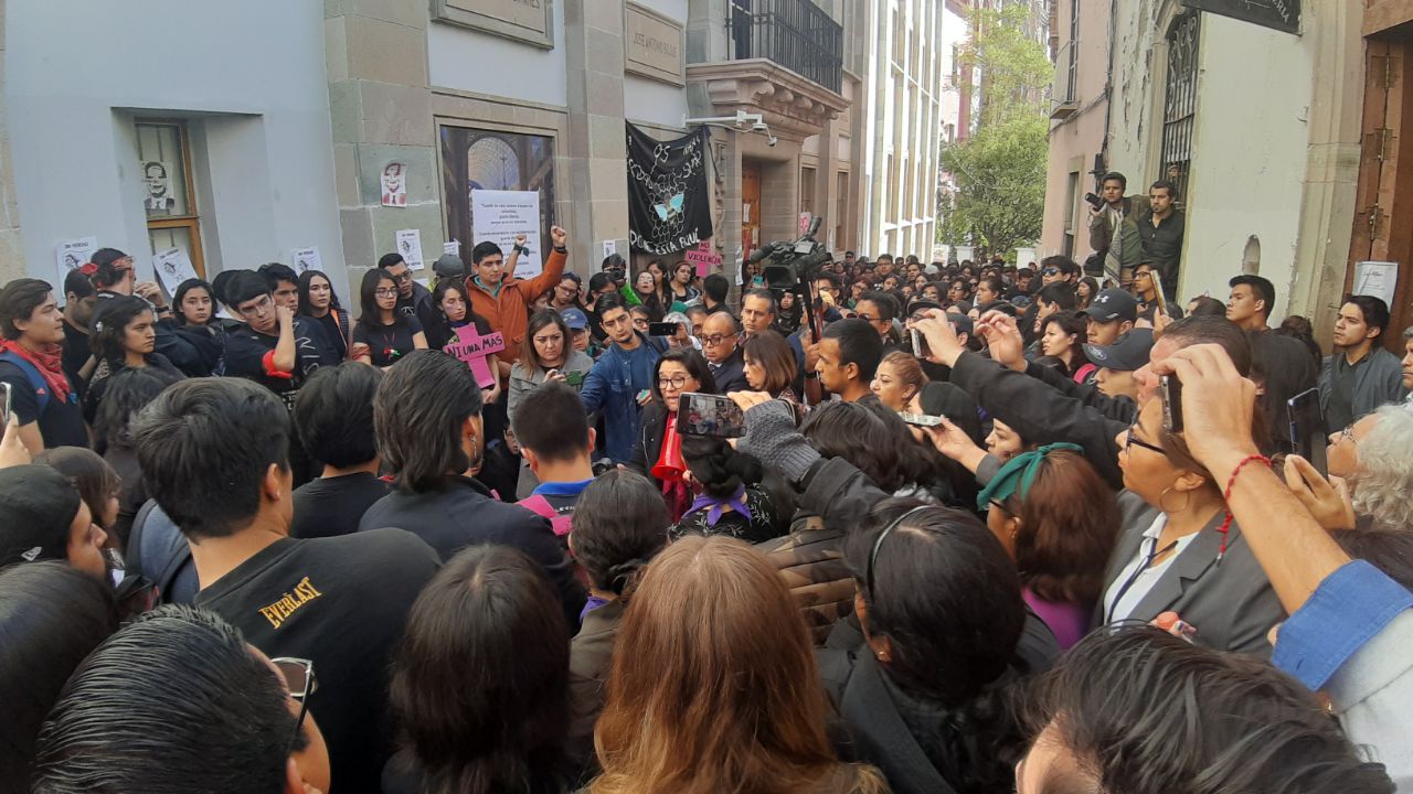 Castigo al acoso, reconocimiento de víctimas de violencia y protocolos de seguridad en UG, exigen estudiantes a Agripino