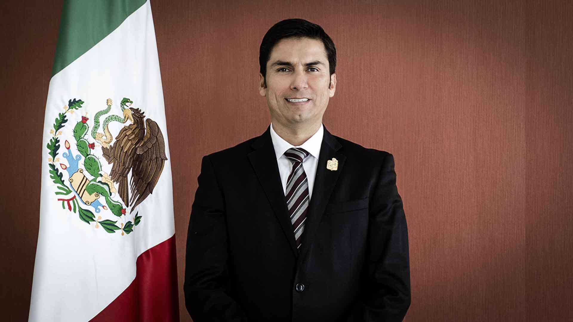 Multa municipio con 25 mil pesos la boda COVID del Centro Fox; el resguardo policial era del estado