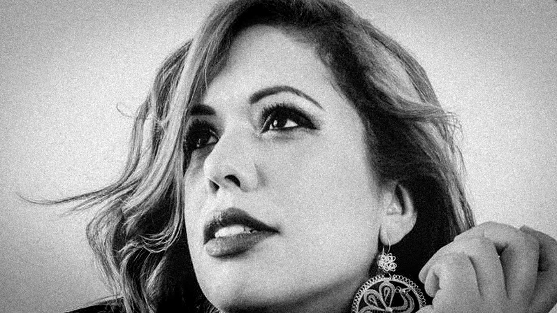 El erotismo y el cuerpo femenino en “Santorini”, poemario de Vivian Sánchez Barajas