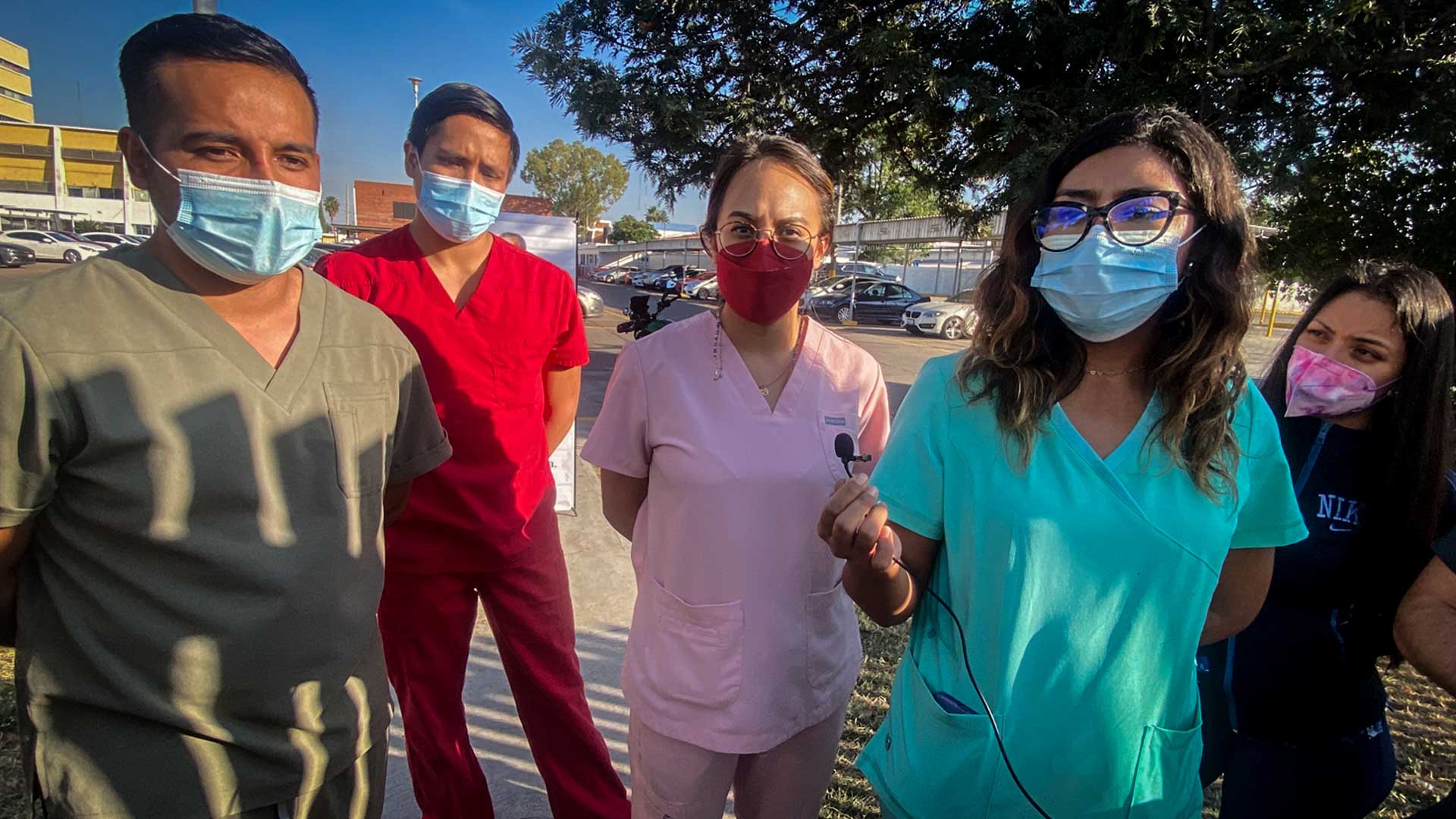 Médicos residentes de Pemex levantan paro, pero mantienen reclamo por aguinaldo