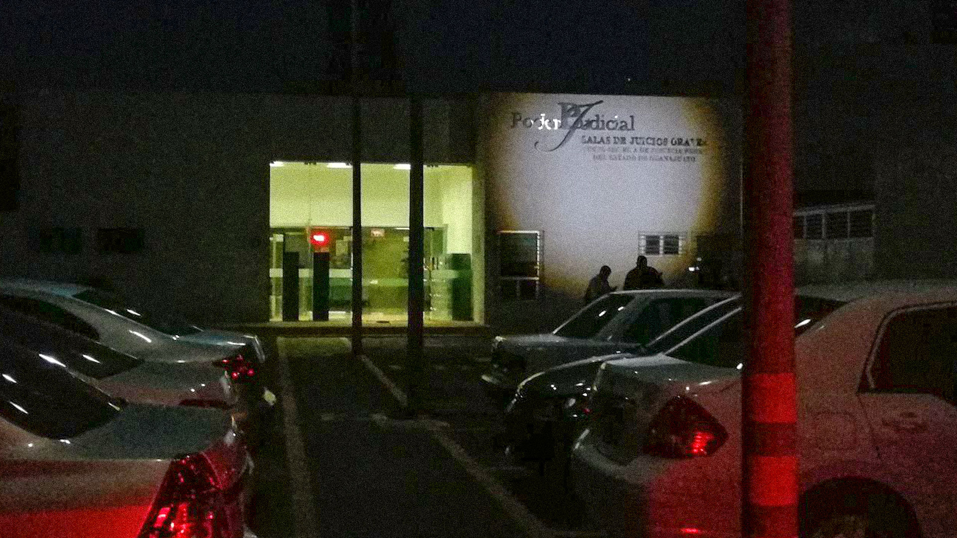 Con elementos insuficientes someten a proceso a inculpado por masacre del anexo